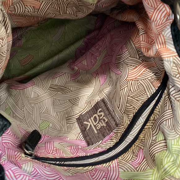 The Sak black leather crossbody with adjustable strap - Picture 9 of 14